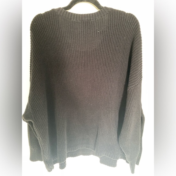 *CLOSING SHOP MUST GO* Torrid knit sweater - Picture 3 of 3